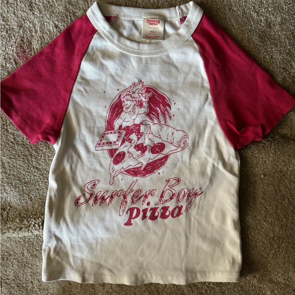 STRANGER THINGS X PACSUN Crop Top